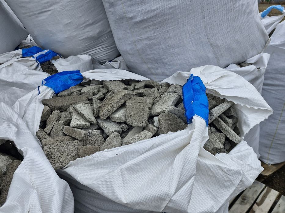 Крошки от газаблоков