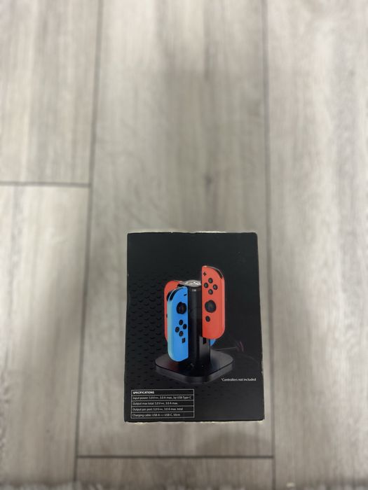 Stație de încărcare Battletron pentru Joy-Con-uri Nintendo Switch