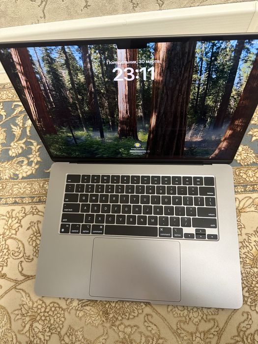 Macbook Air ‘15 M2 2023