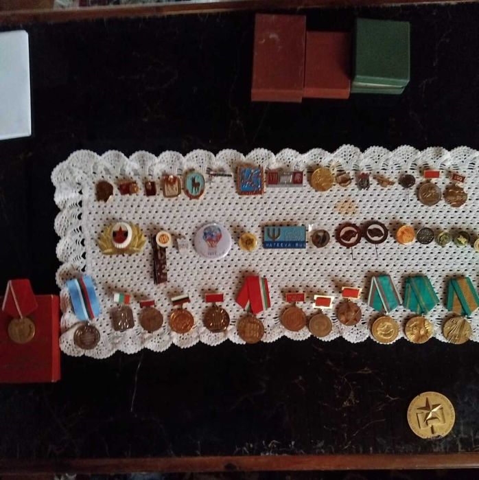 Колекция медали и значки