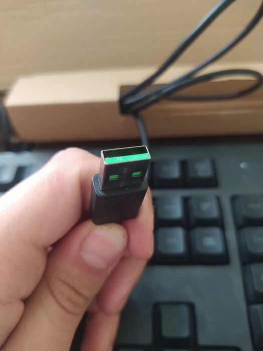 Клавиатура Razer cynosa lite (почти неизползвана)