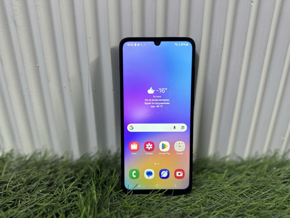 Телефон Samsung A05 64 gb