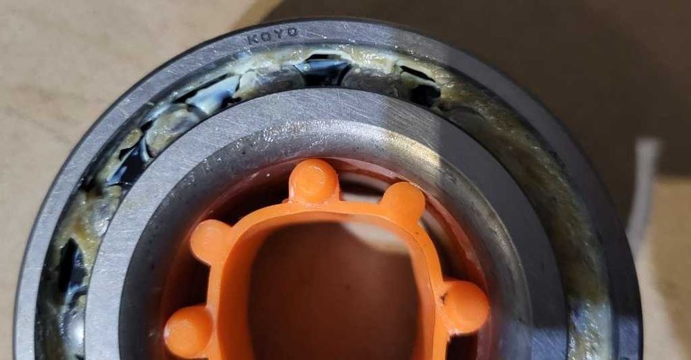 Продам подшипники ступичные Koyo