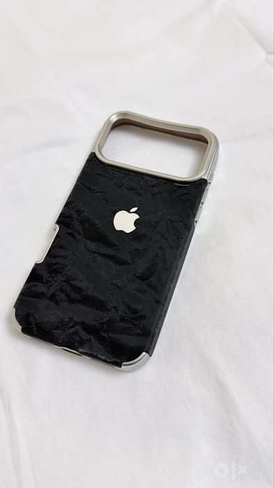 Чехол для iPhone 17 pro max бархатный