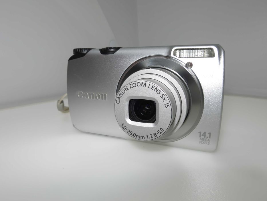 Canon PowerShot A3200 компактен фотоапарат камера комплект като НОВ
