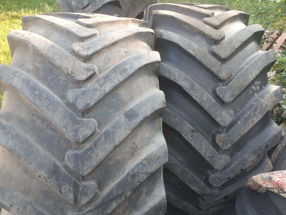 Шины к700 . 28.1R26 BELSHINA