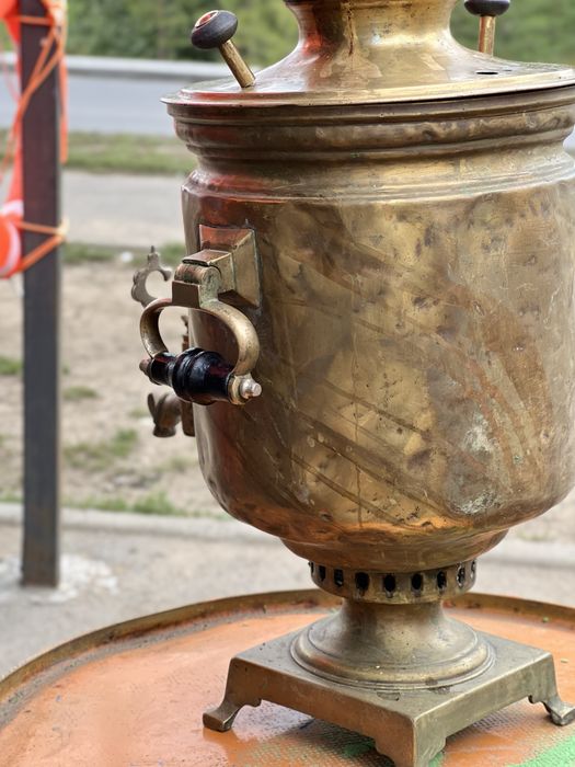 Продам антикварный самовар 1896 года