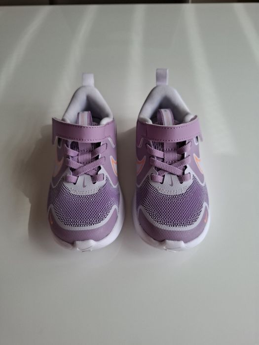 Nike Cosmic Runner, номер 26, нови