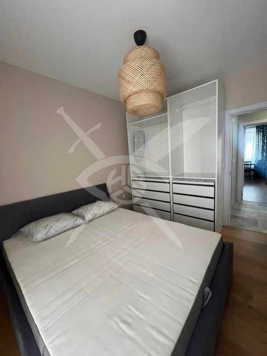 Дава се под наем Двустаен апартамент в Варна, Цветен квартал - 70 кв.м за 500 € - Снимка #4