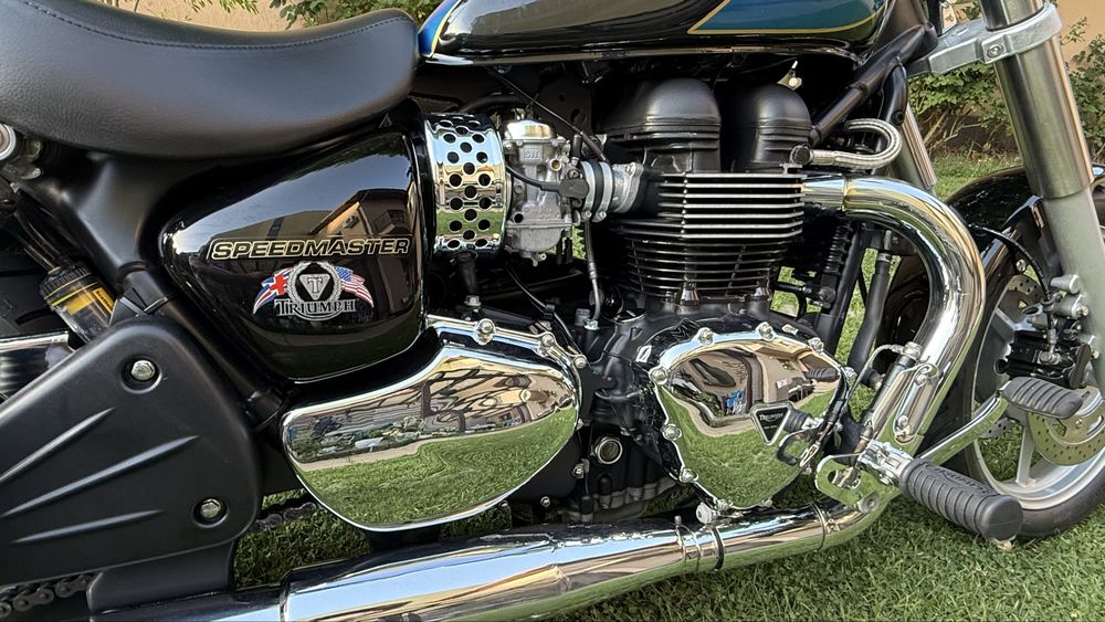 Triumph Speedmaster 865
