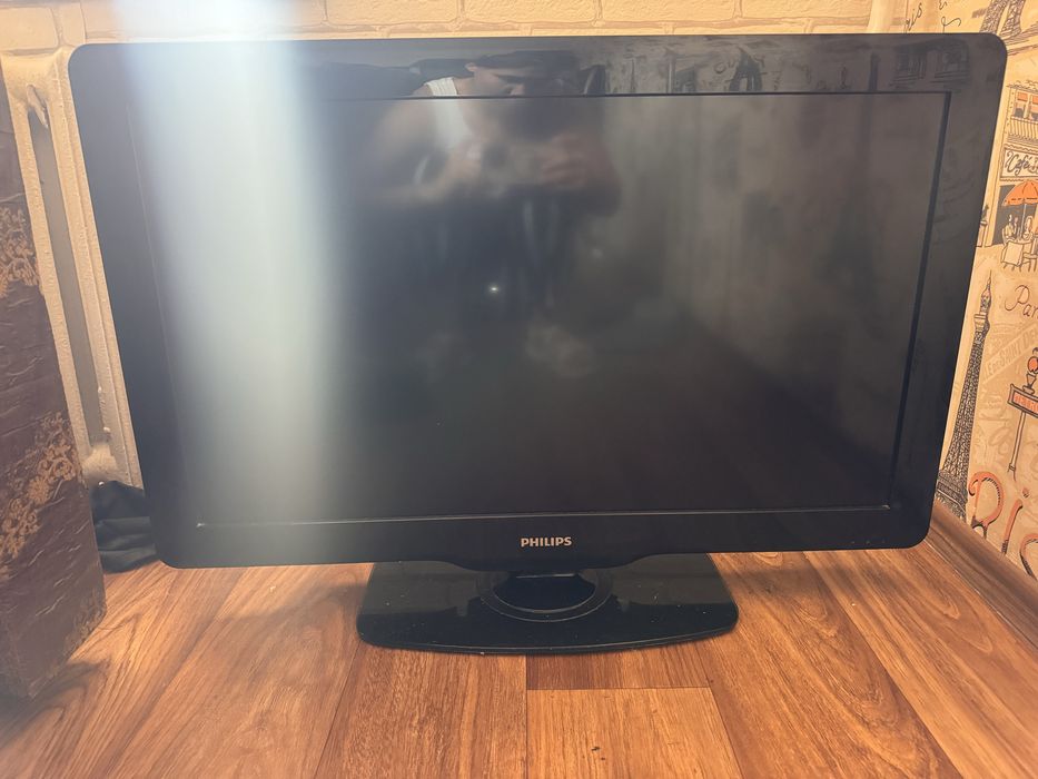 Продам телевизор филипс philips