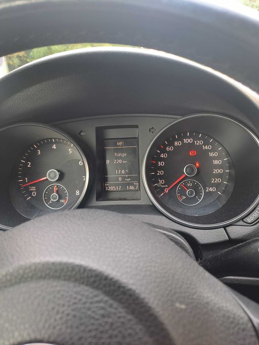 Proprietar vând w golf 6,1.4 benzina MPI