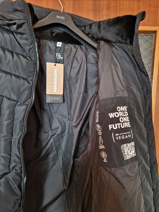 НОВО Зимно яке Alife and Kickin черно