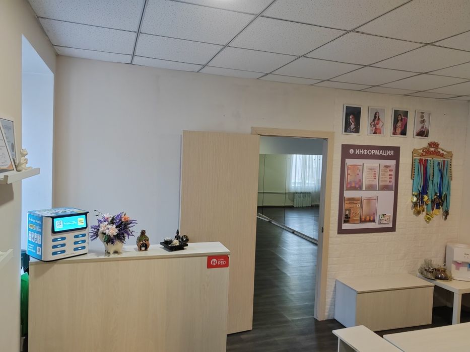 Сдам в аренду помещения 100 кв. м