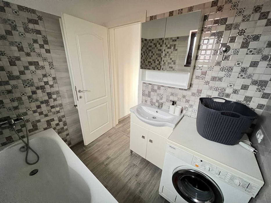 PROPRIETAR | Apartament cu 3 camere de inchiriat | Mobilat si utilat | Cladire noua izolata