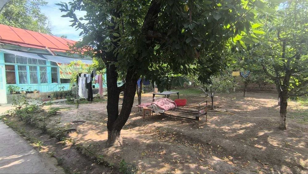 Продаётся частный дом, 15 соток.