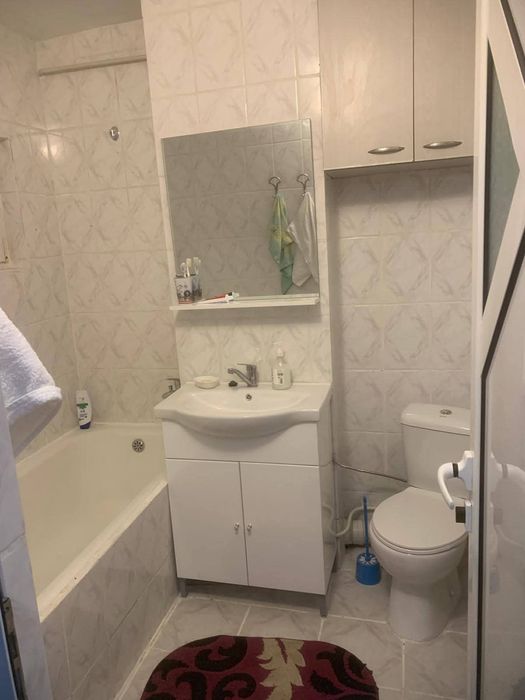 Apartament de închiriat