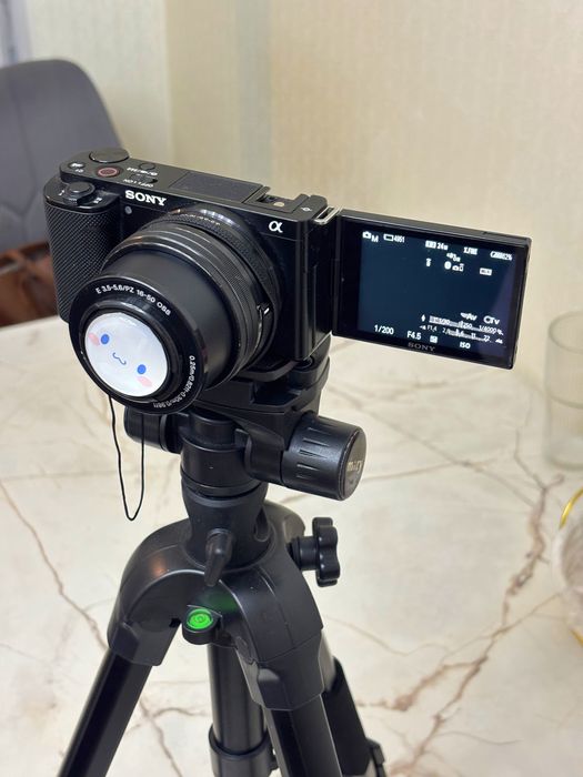 Набор Камеры SONY ZV-E10 | 1 Поколение