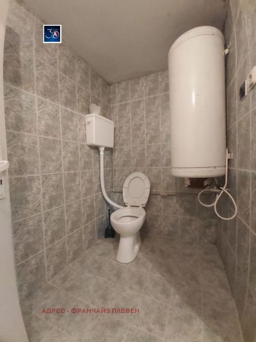 Продава се Къща в с. Обнова, Област Плевен - 90 кв.м за 556 €/кв.м - Снимка #8