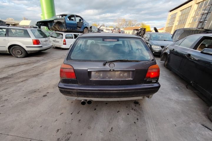 Usa / Portiera fata stanga Volkswagen VW Golf 1996 1.6 MT (75 hp)