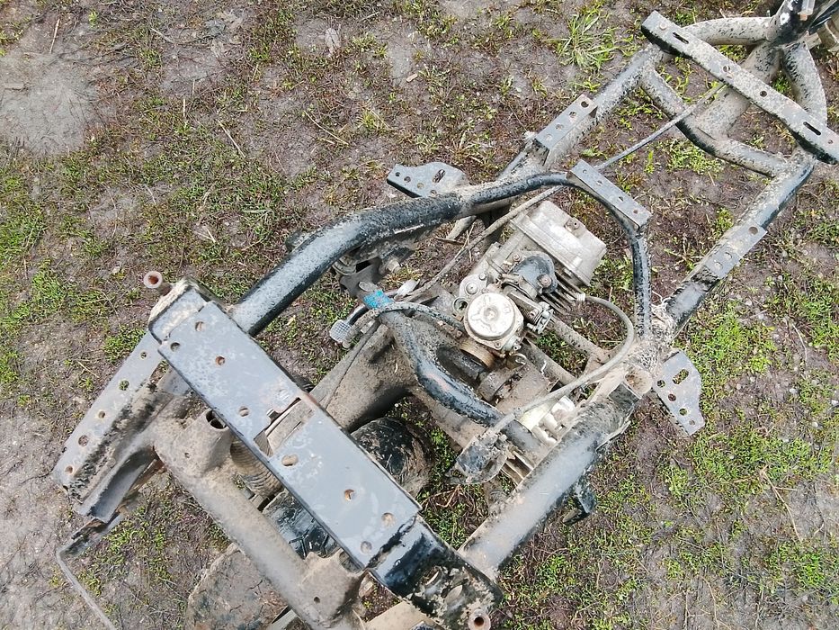 Продам скутер на запчасти