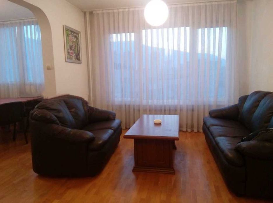 Дава се под наем Тристаен апартамент в София, Младост 3 - 112 кв.м за 765 € - Снимка #3