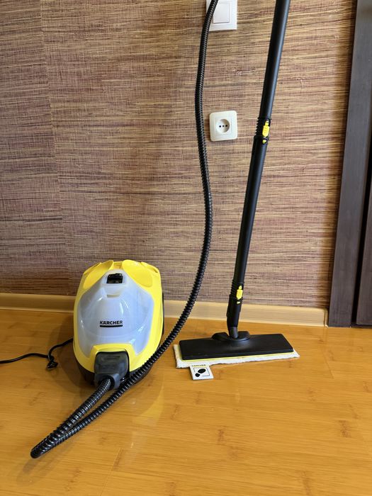 Срочно продаю Пароочиститель Kärcher SC 4 EasyFix