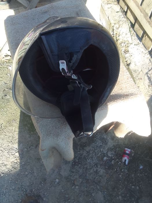 Vand casca pentru moto