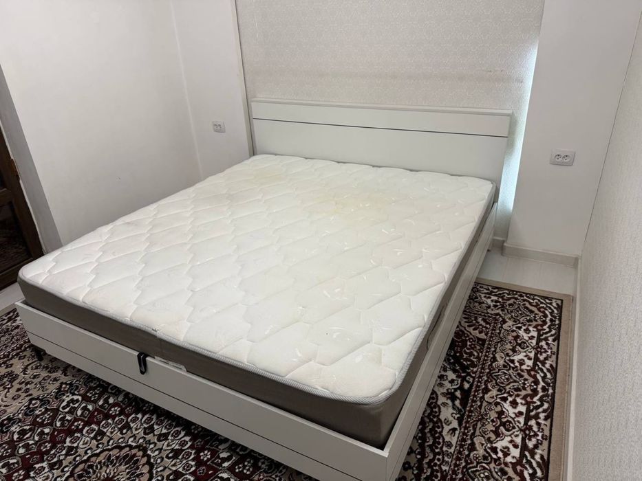 Кровать и матрас / кrovat va matras