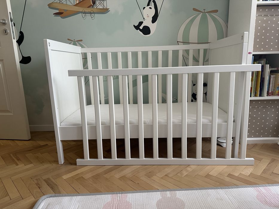 Бебешко креватче ИКЕА SUNDVIK с матрак