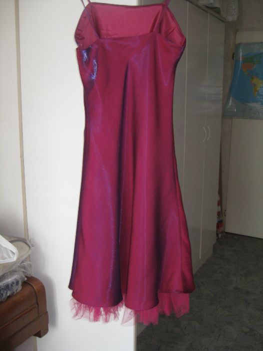 официална дамска рокля