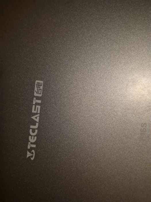 Laptop TECLAST F15S netbook notebook tab tableta leptop nou SSD 126GB slim ultraslim wifi bluetooth