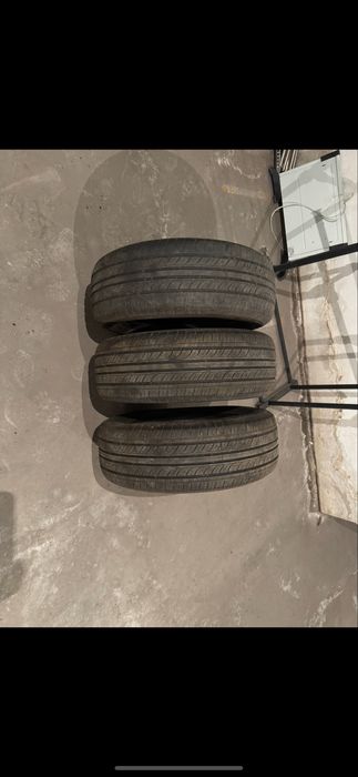 Продам шины 215/60 R16