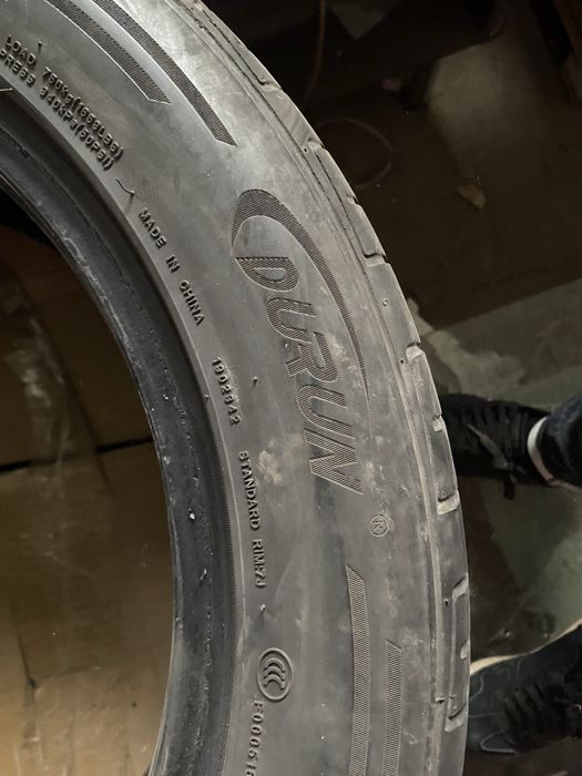 Шины лето 215/55/17