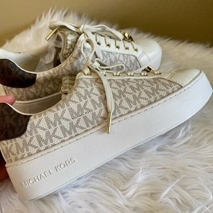 Michael Kors Sneakers
