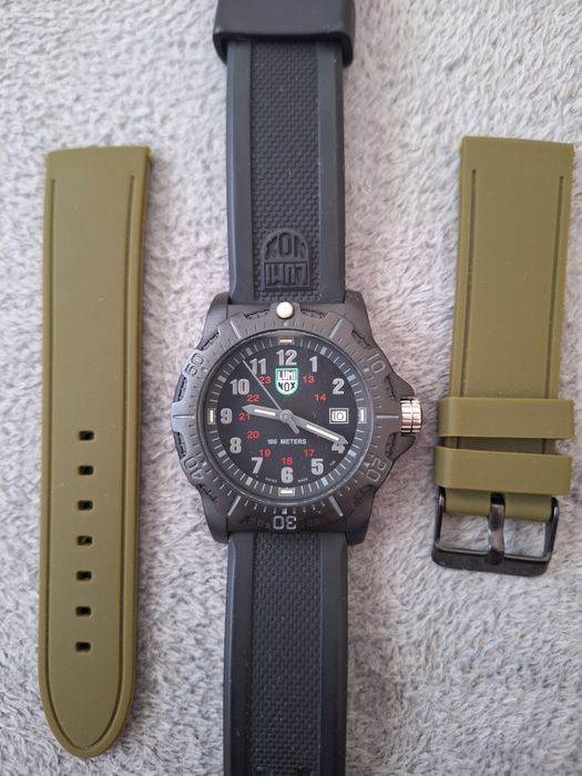 Luminox Manta Ray Carbonox