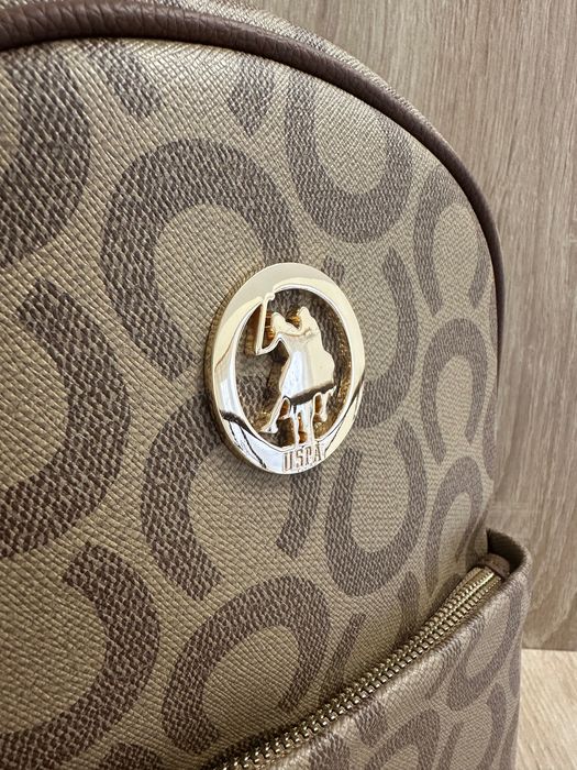 U.S. Polo Assn., Раница от еко кожа с лого, Бежов, Канелено кафяво