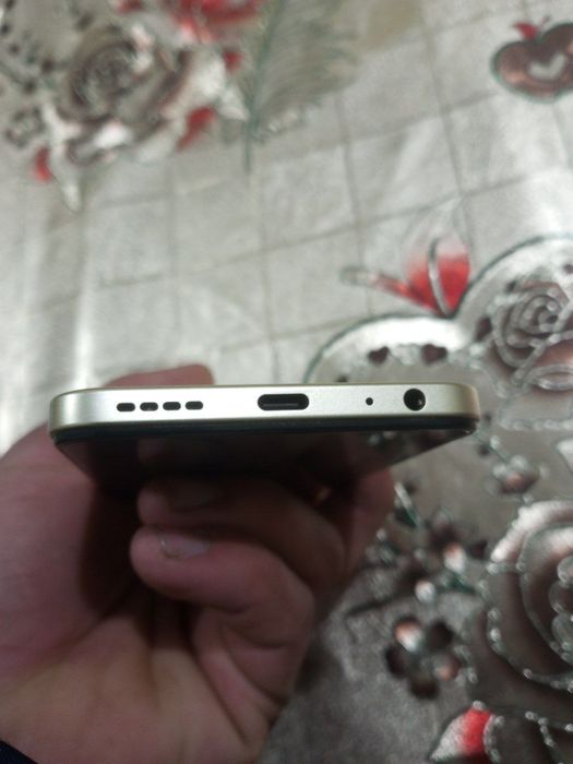 Vivo y 35 karobka dakement