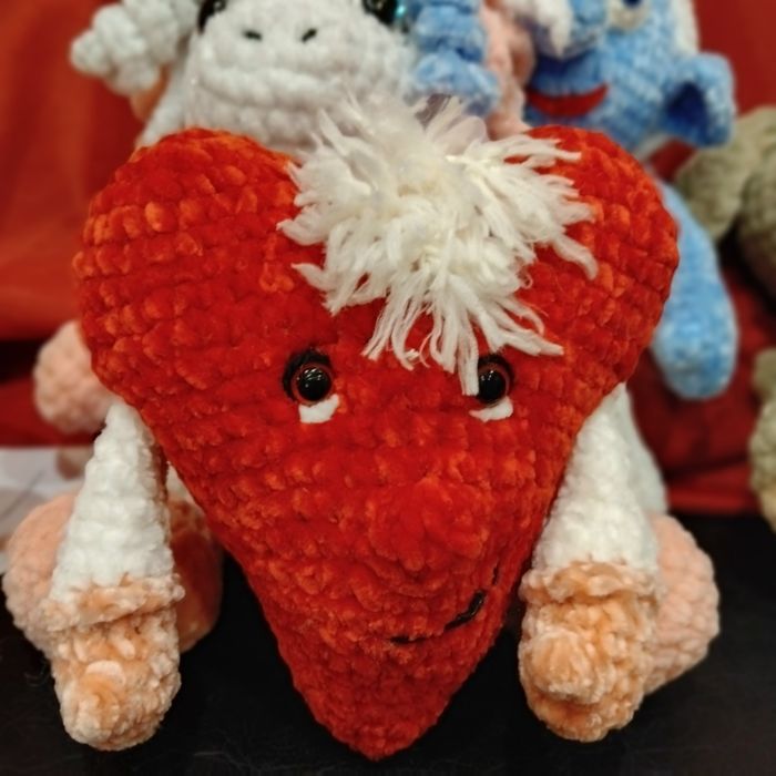 Плетени играчки на една кука