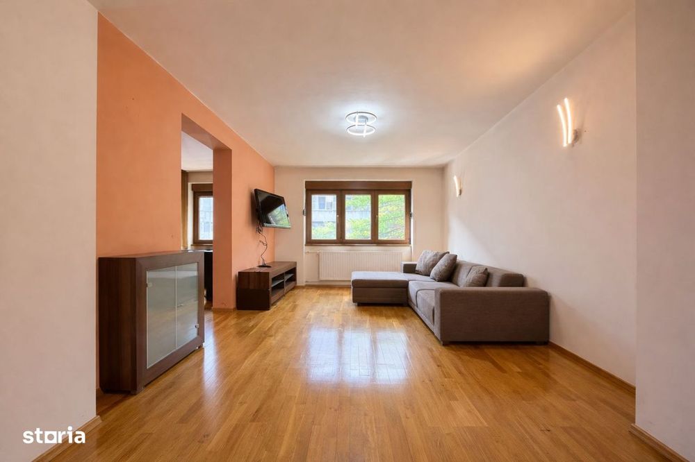 Apartament 4 camere de vânzare – zona Medicina, etaj 1, cu garaj înscr