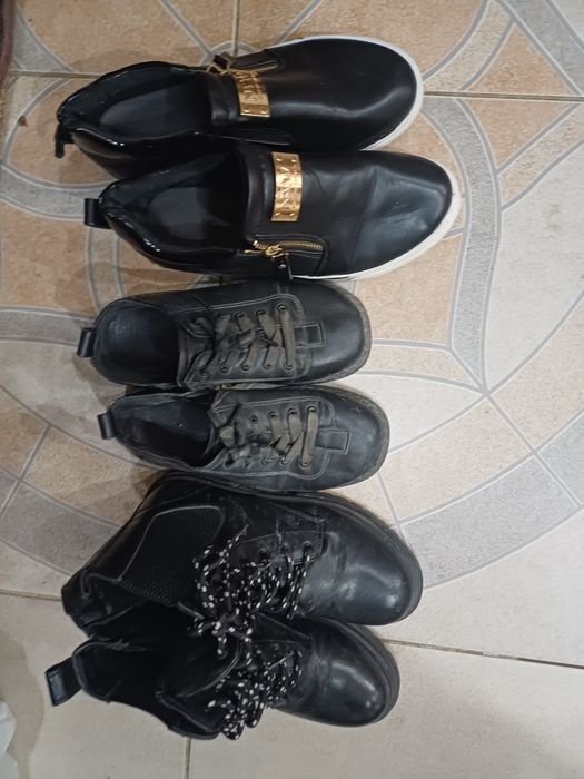 Отдам обувь женские