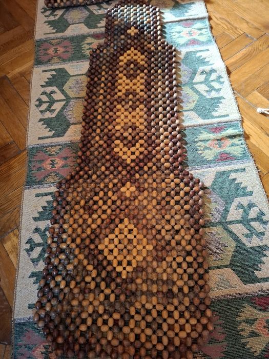 Huse scaune auto din bile de lemn