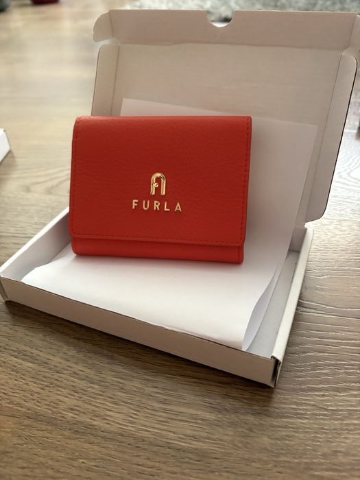 Портмонета FURLA