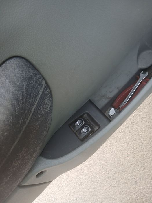 De vanzare renault kangoo