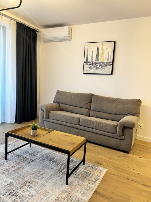 Inchiriez  ap 2 camere
