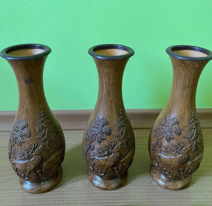 Вази, сувенури , гривни - дърво лот за 37 лв. Фигури от порцелан