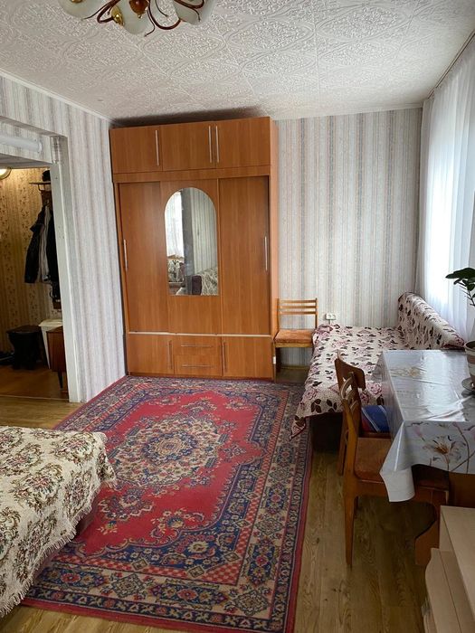 Продам 1ую р-н Черемушки