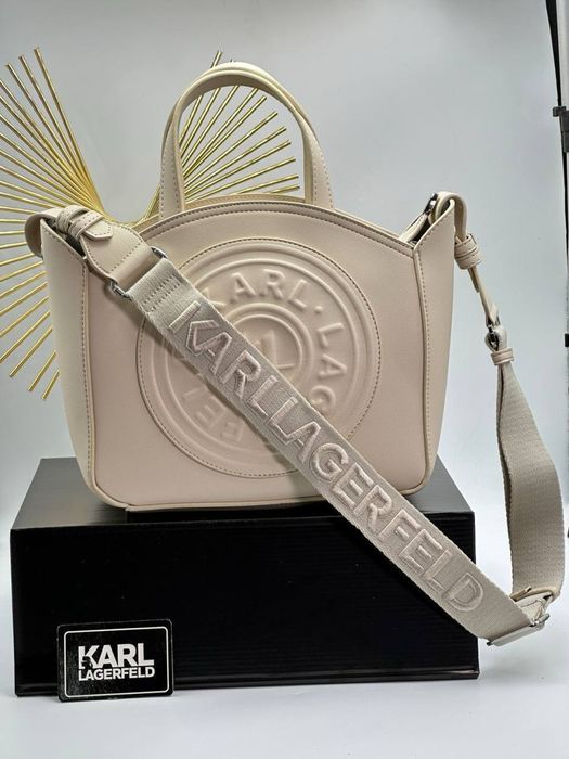 Geanta Karl Lagerfeld Noua !!! Dimensiuni 25/23 !!!