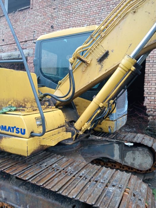 Vand excavator Komatsu 13 T, stare de functionare impecabila