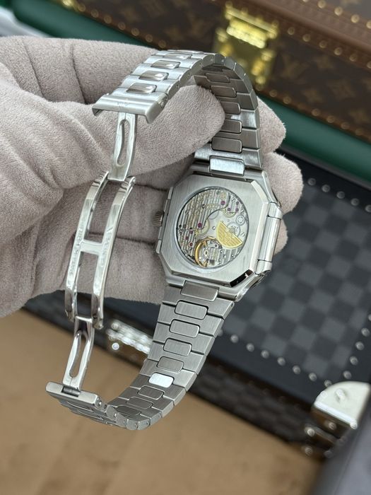 Patek Philippe Cubitus